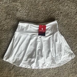 NWT White Golf/Tennis Skort